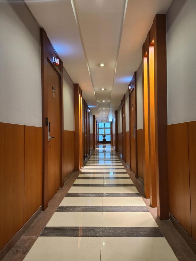 Incheon Airport Hotel June Exterior photo
