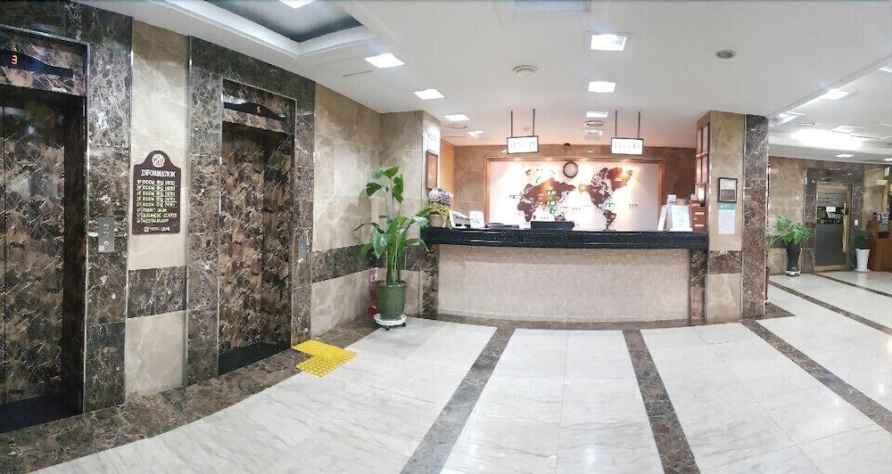 Incheon Airport Hotel June Exterior photo