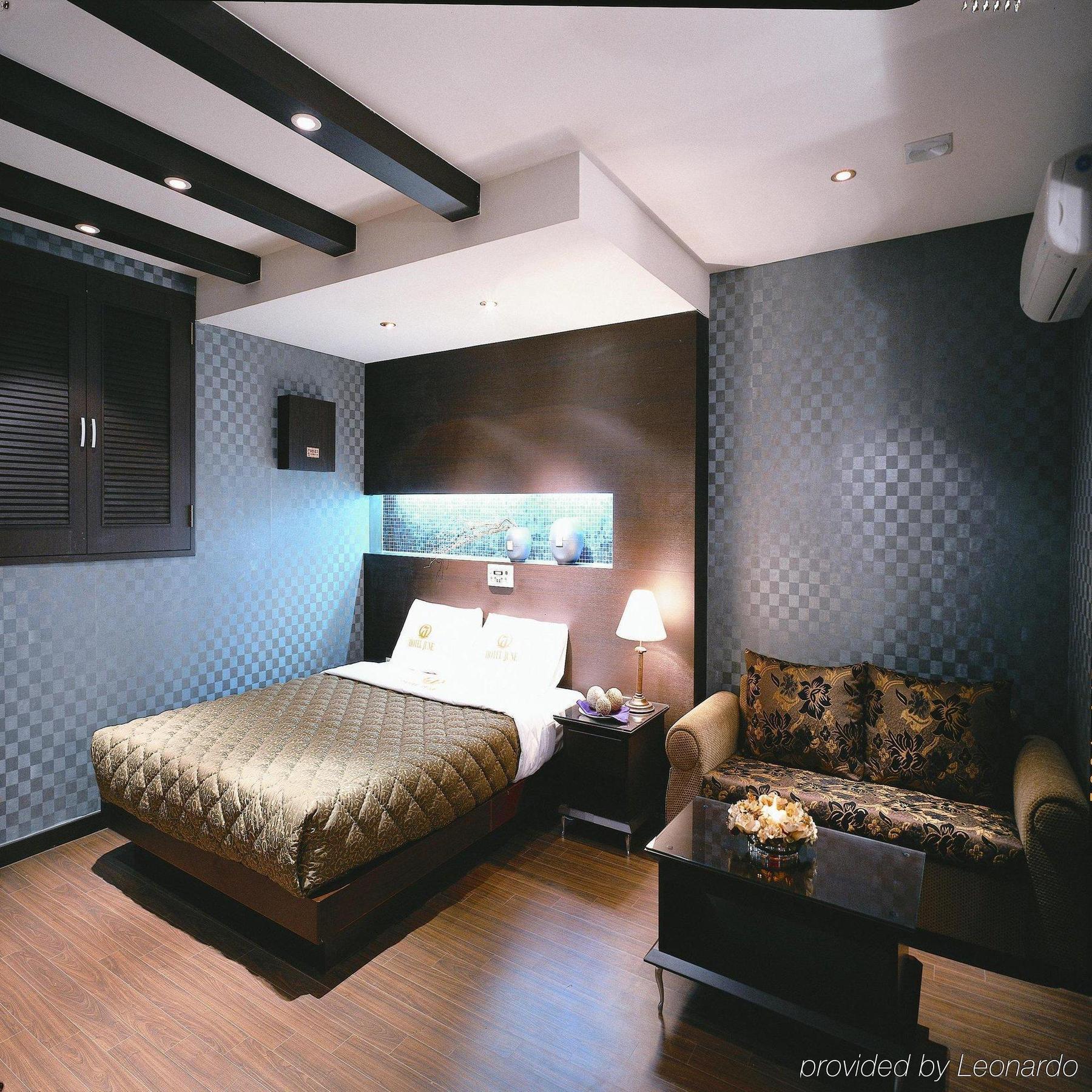 Incheon Airport Hotel June Room photo