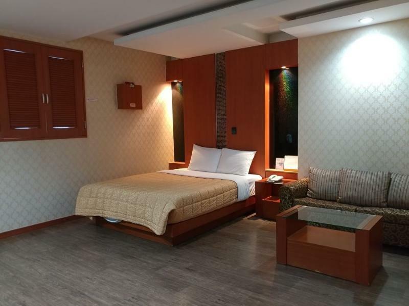 Incheon Airport Hotel June Exterior photo